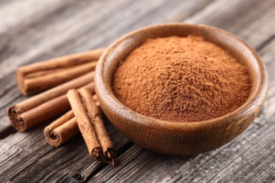 cinnamon for lip plumping