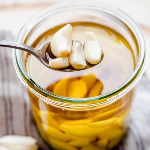 garlic for hair